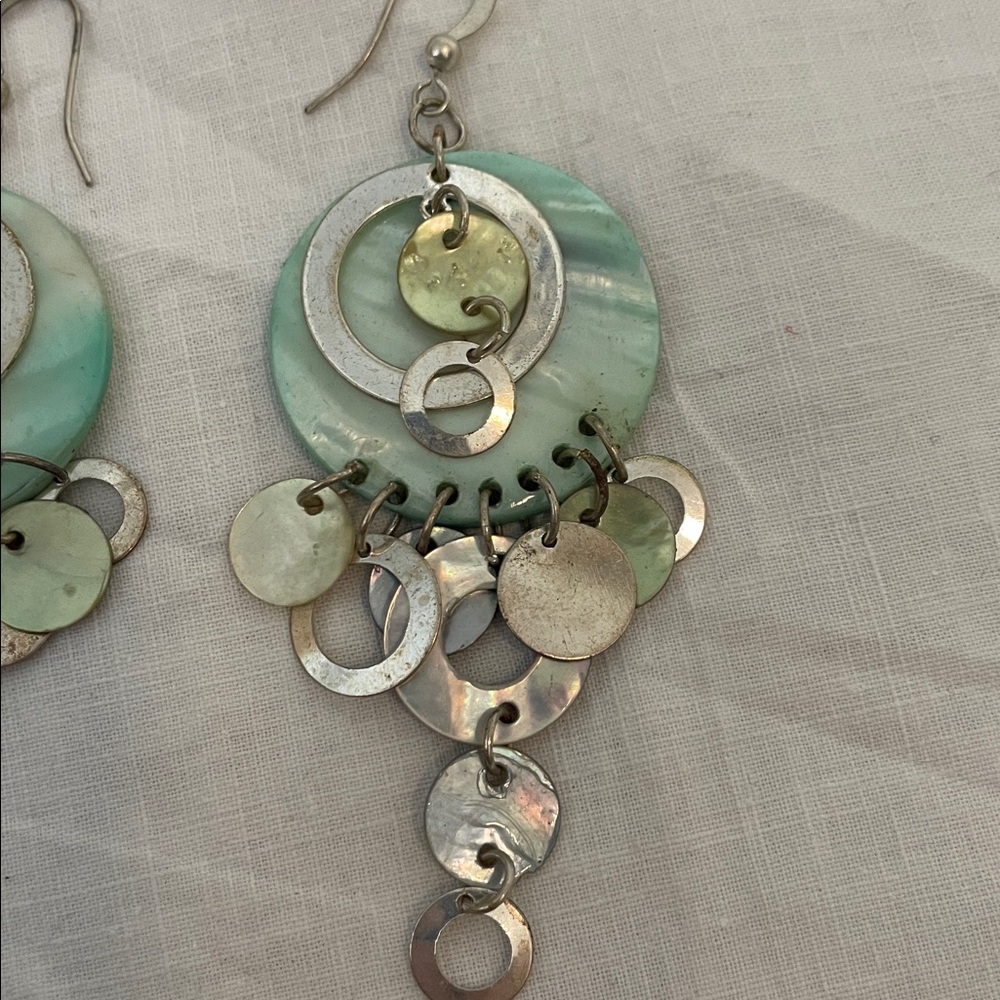 Shell Dangle Earrings - Picture 2 of 5
